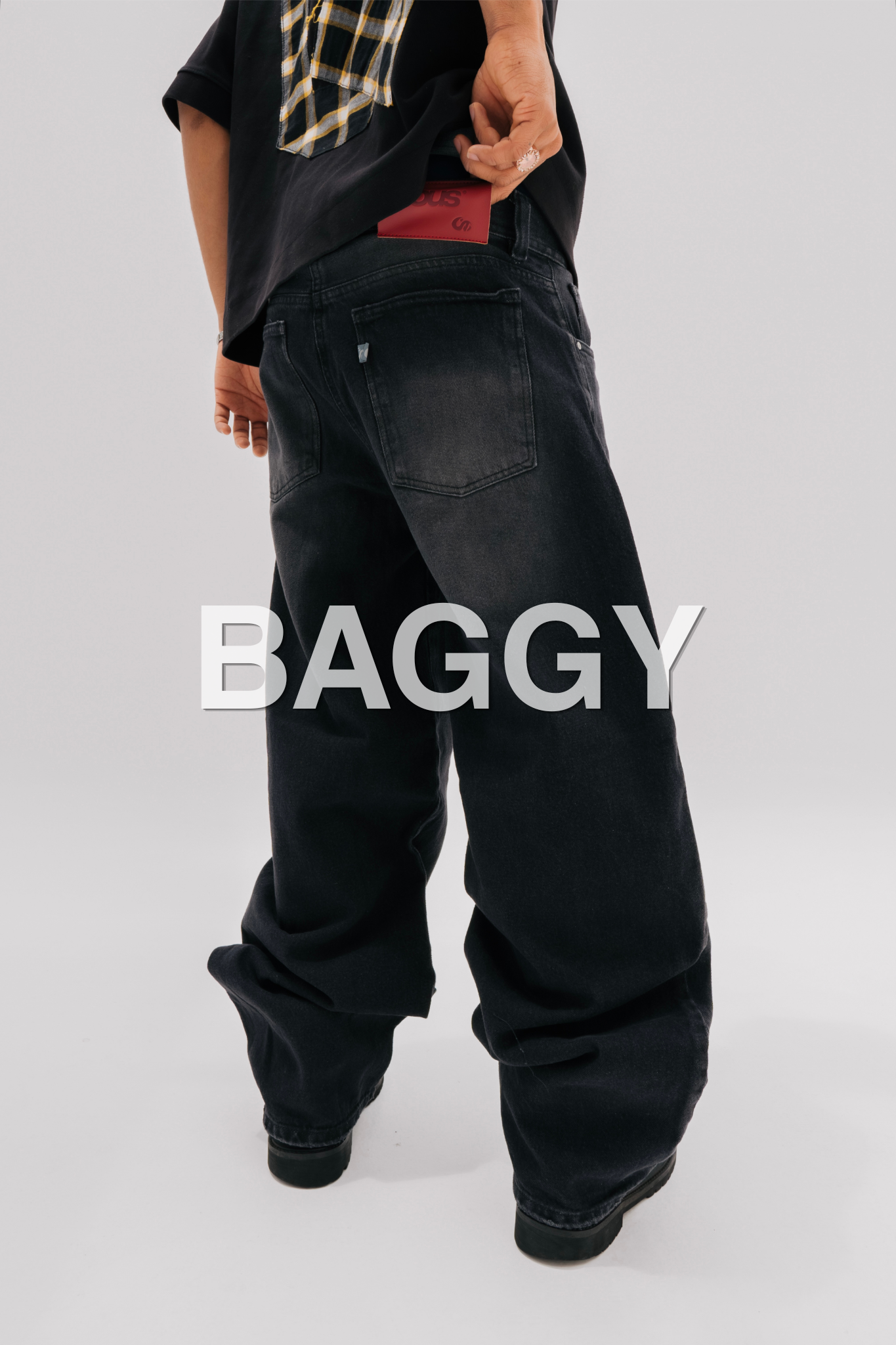BAGGY
